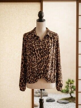 ​Intempo Leopard Print Long Sleeve Blouse - Plus Size 3X Twist-Front